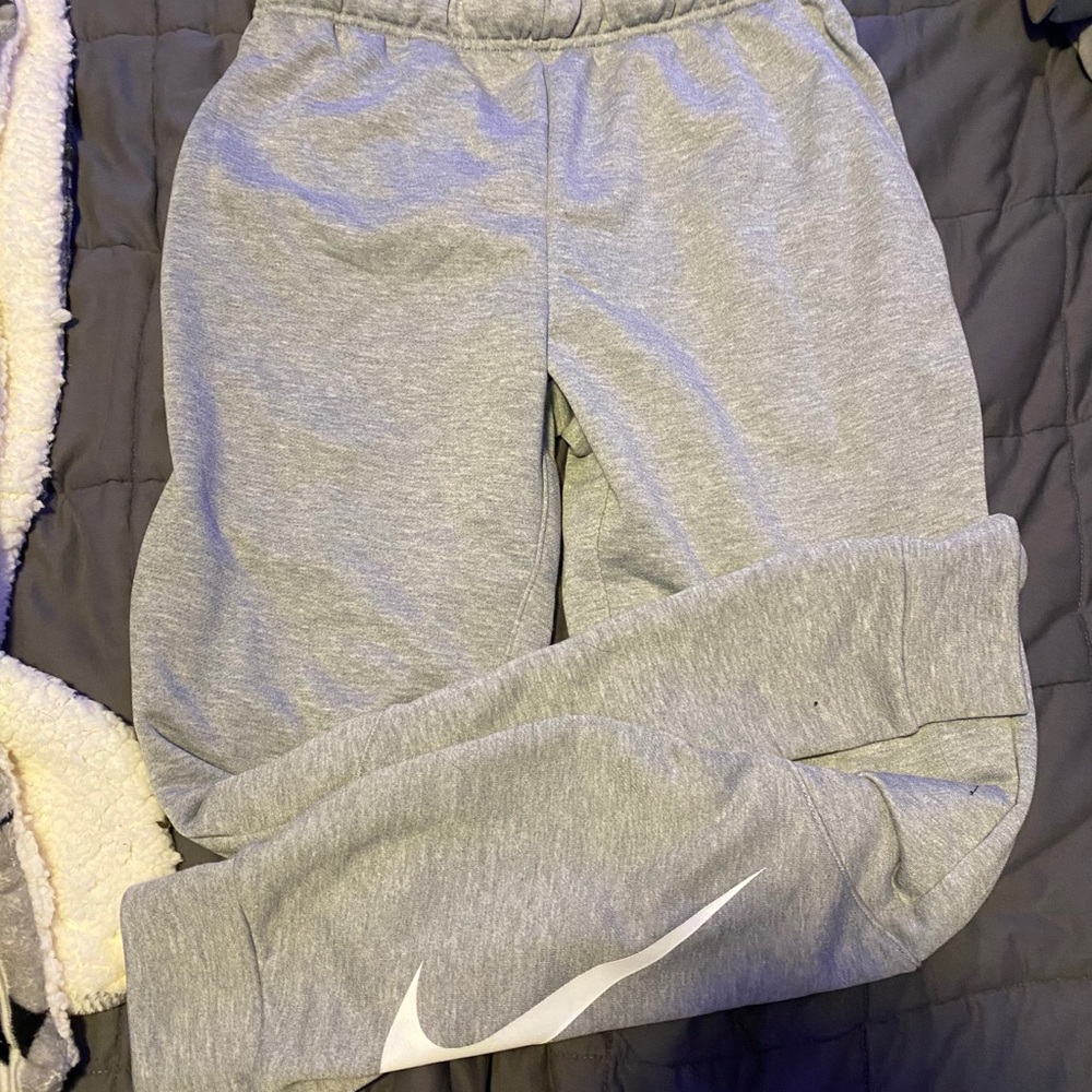 Nike joggers